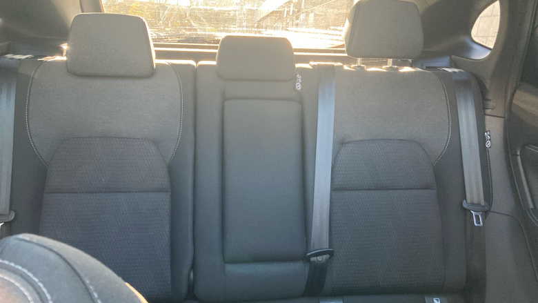 Nissan Qashqai 1.3 DiG-T MH 158 N-Connecta 5dr Xtronic Petrol Hatchback